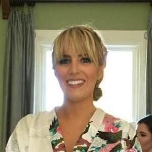Meet your Posher, Courtney